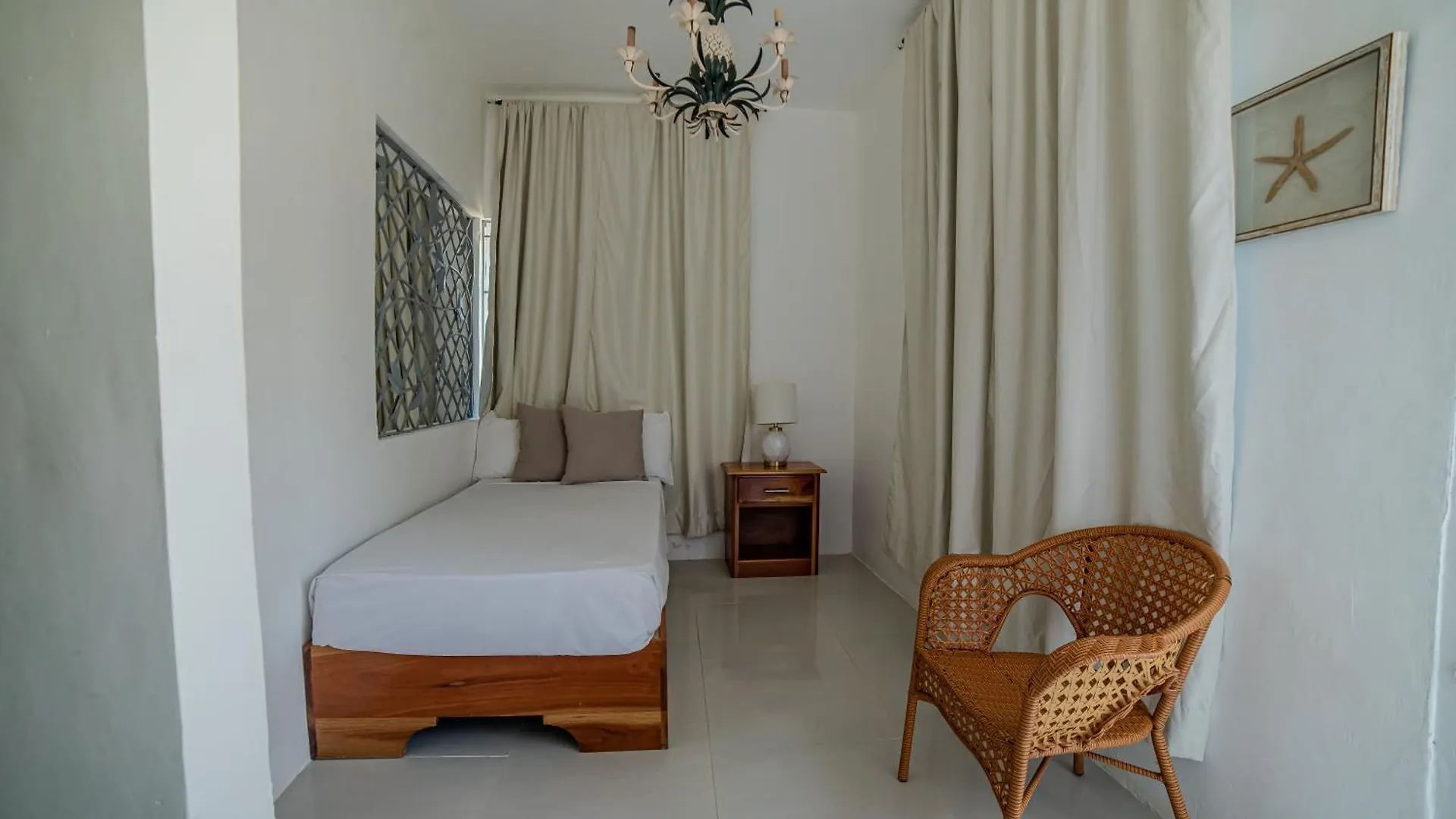 High Life Resort & Spa Negril Guest house